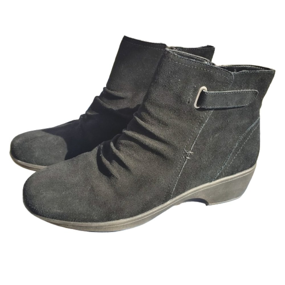 LIKE NEW G.H. Bass & Co | Monica Lite Comfort Boot - Picture 1 of 9